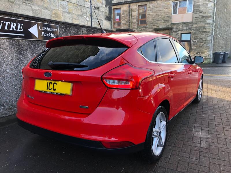 FORD FOCUS