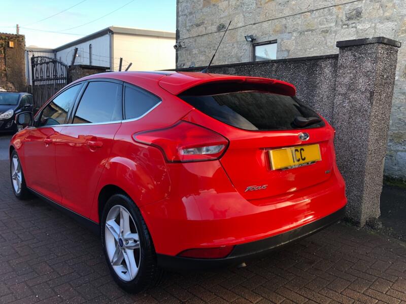 FORD FOCUS