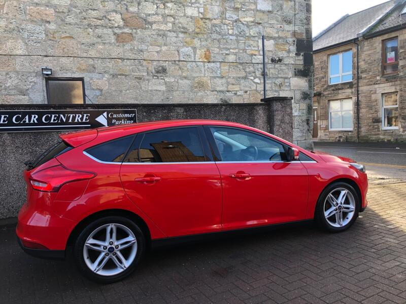 FORD FOCUS