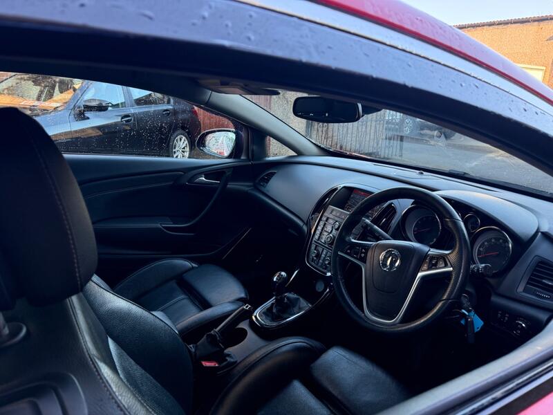 VAUXHALL ASTRA GTC