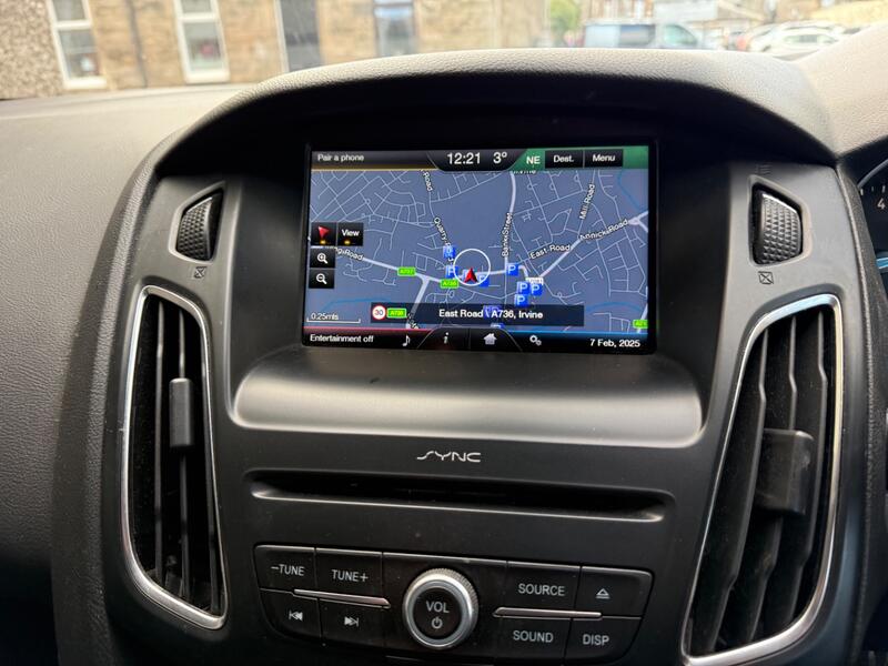 FORD FOCUS