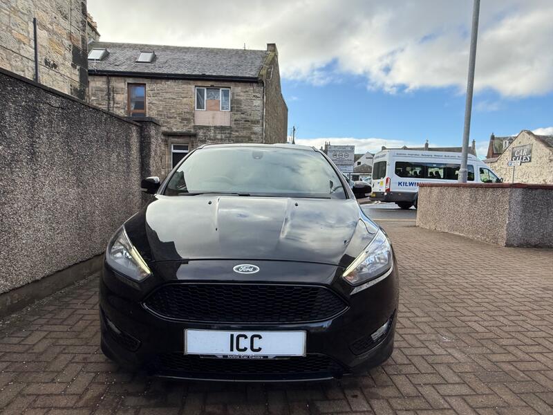 FORD FOCUS