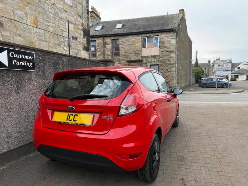 FORD FIESTA