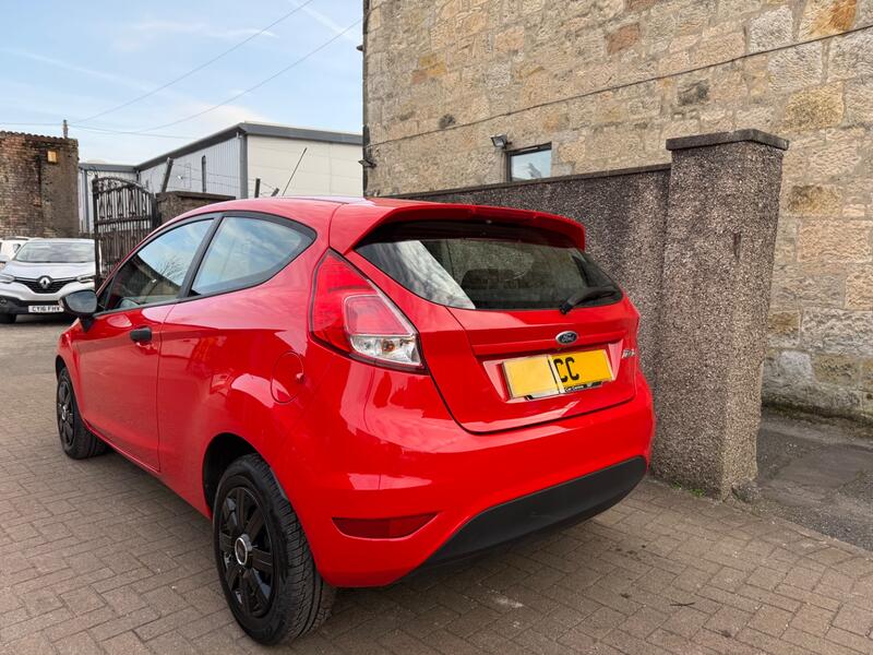 FORD FIESTA