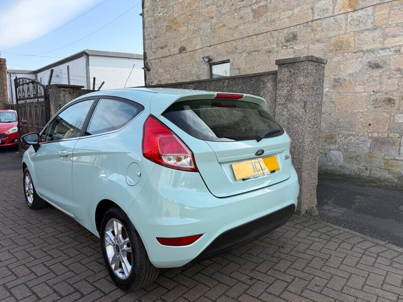 FORD FIESTA