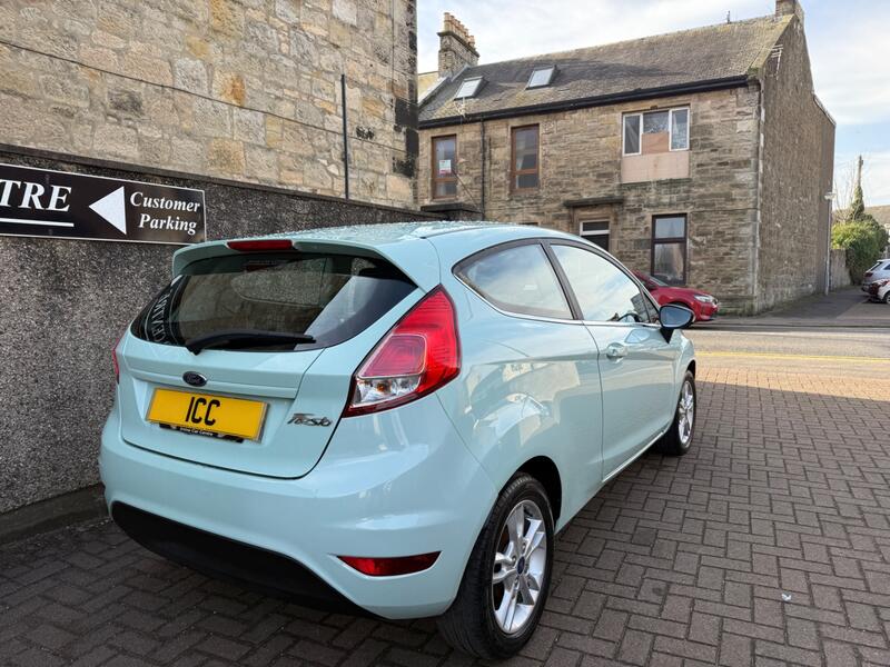 FORD FIESTA