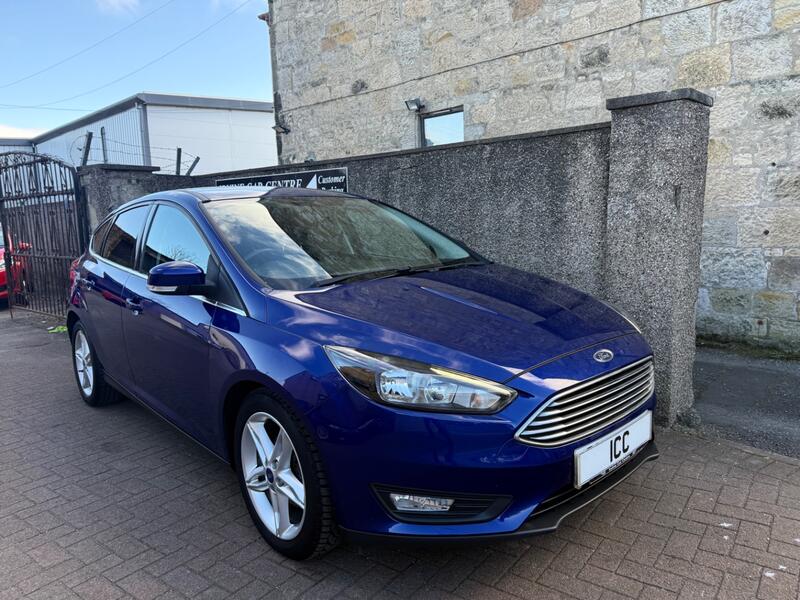 FORD FOCUS