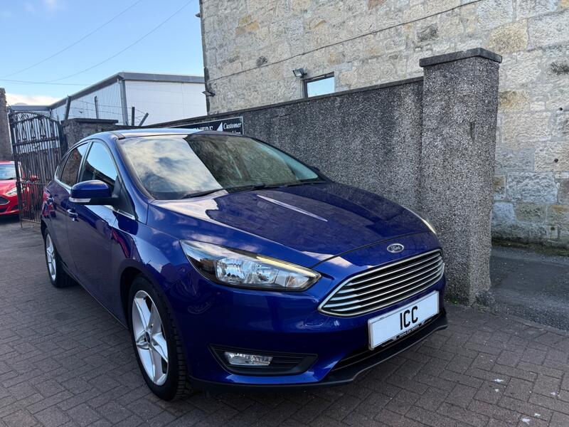 FORD FOCUS