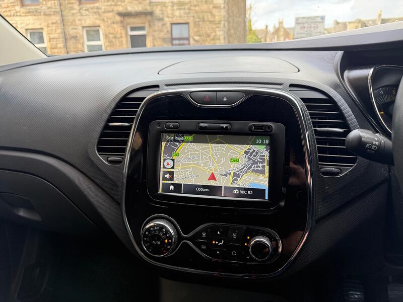 RENAULT CAPTUR