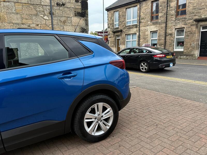 VAUXHALL GRANDLAND X