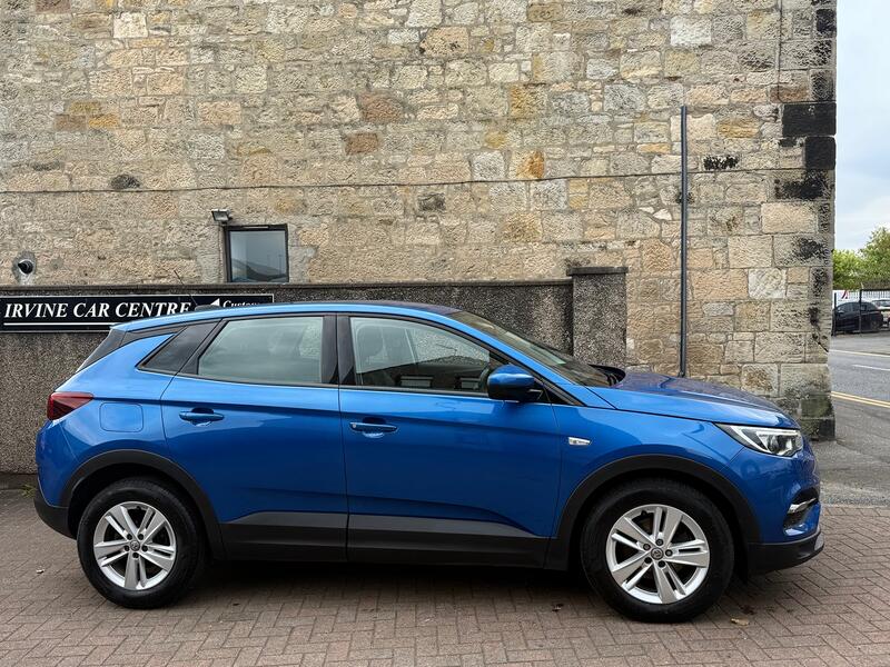 VAUXHALL GRANDLAND X