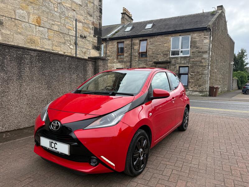 TOYOTA AYGO