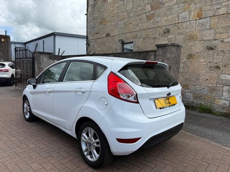 FORD FIESTA